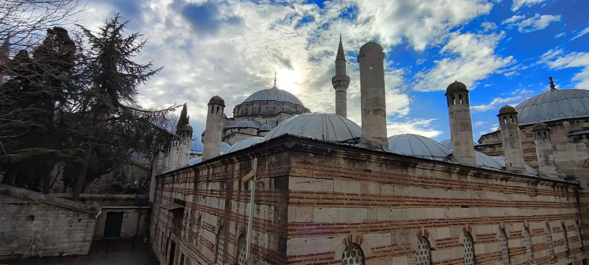 Nur Home1 Abuzer Yegin Истанбул Екстериор снимка